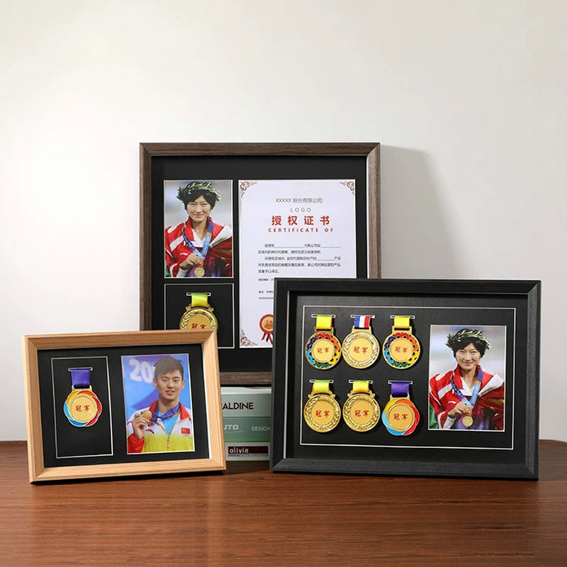 Solid Wood Medal Frame Maratho - огляд і ціна Photography Awards