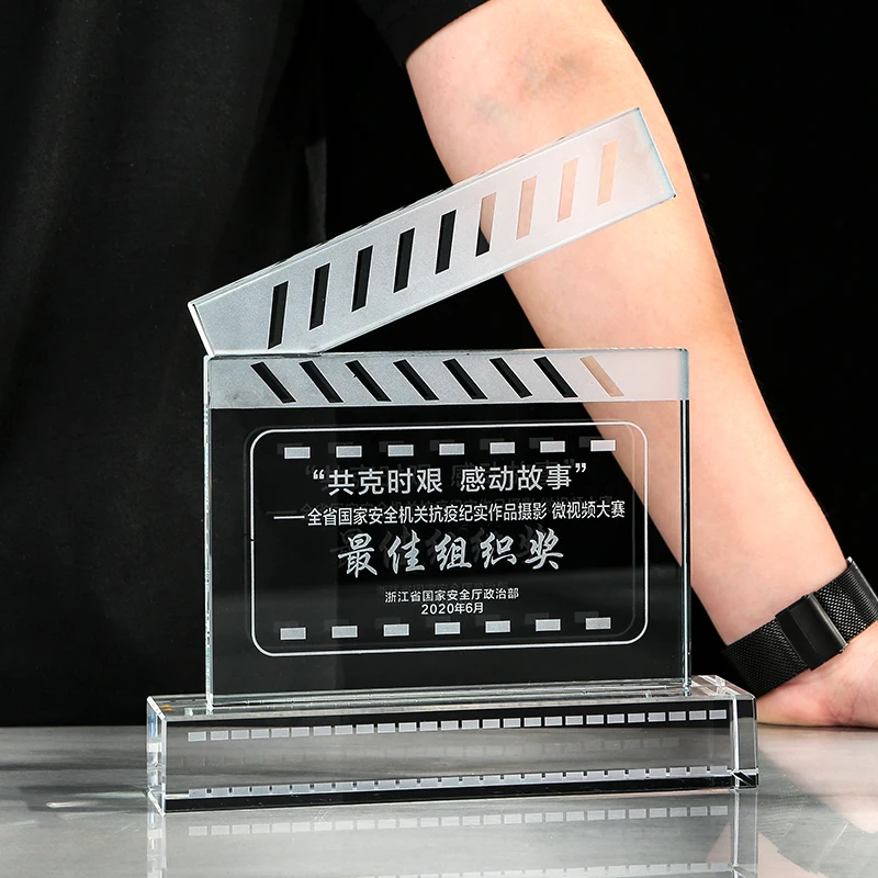 Customized Crystal Trophy for  - огляд і ціна Photography Competition